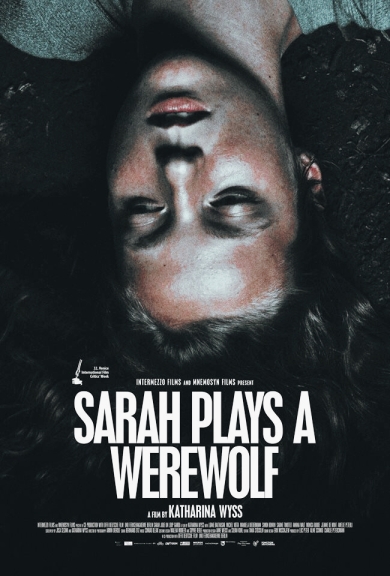 Sarah joue un loup garou